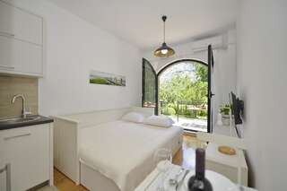 Апартаменты Apartments Posto Capitano 0202 Котор Номер-студио-9